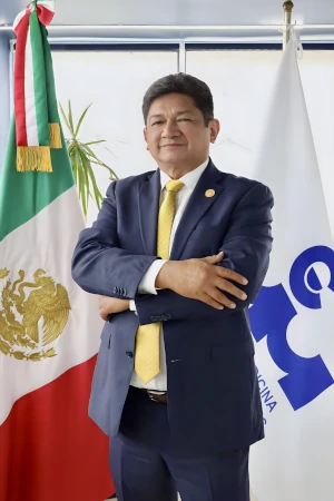 dr_hernandez_paredes_02